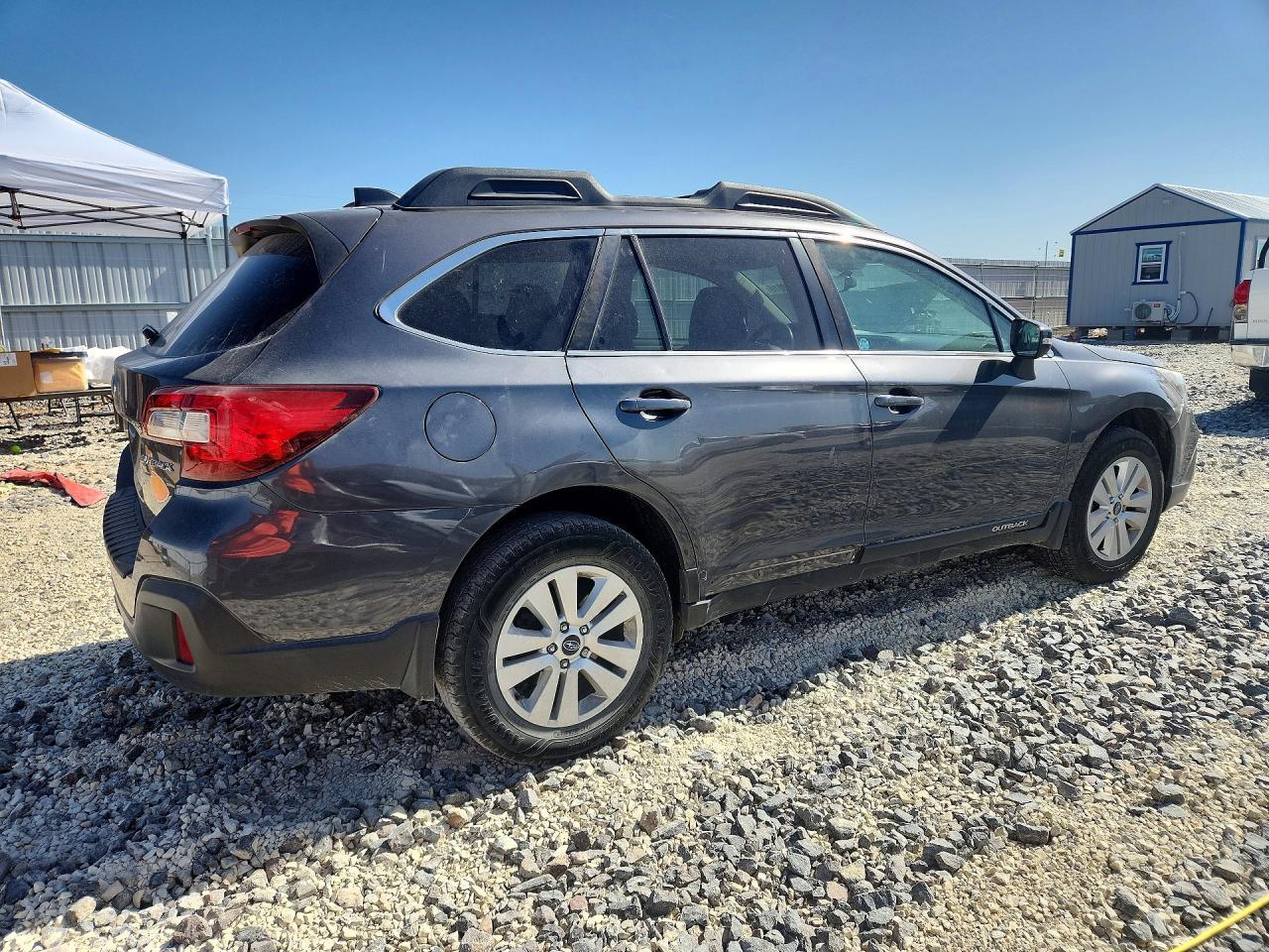 2019 Subaru Outback 2.5I Premium - Фото 3