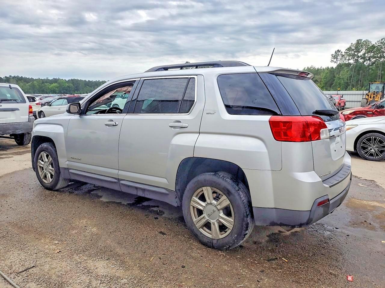 2015 GMC Terrain Slt - Фото 2