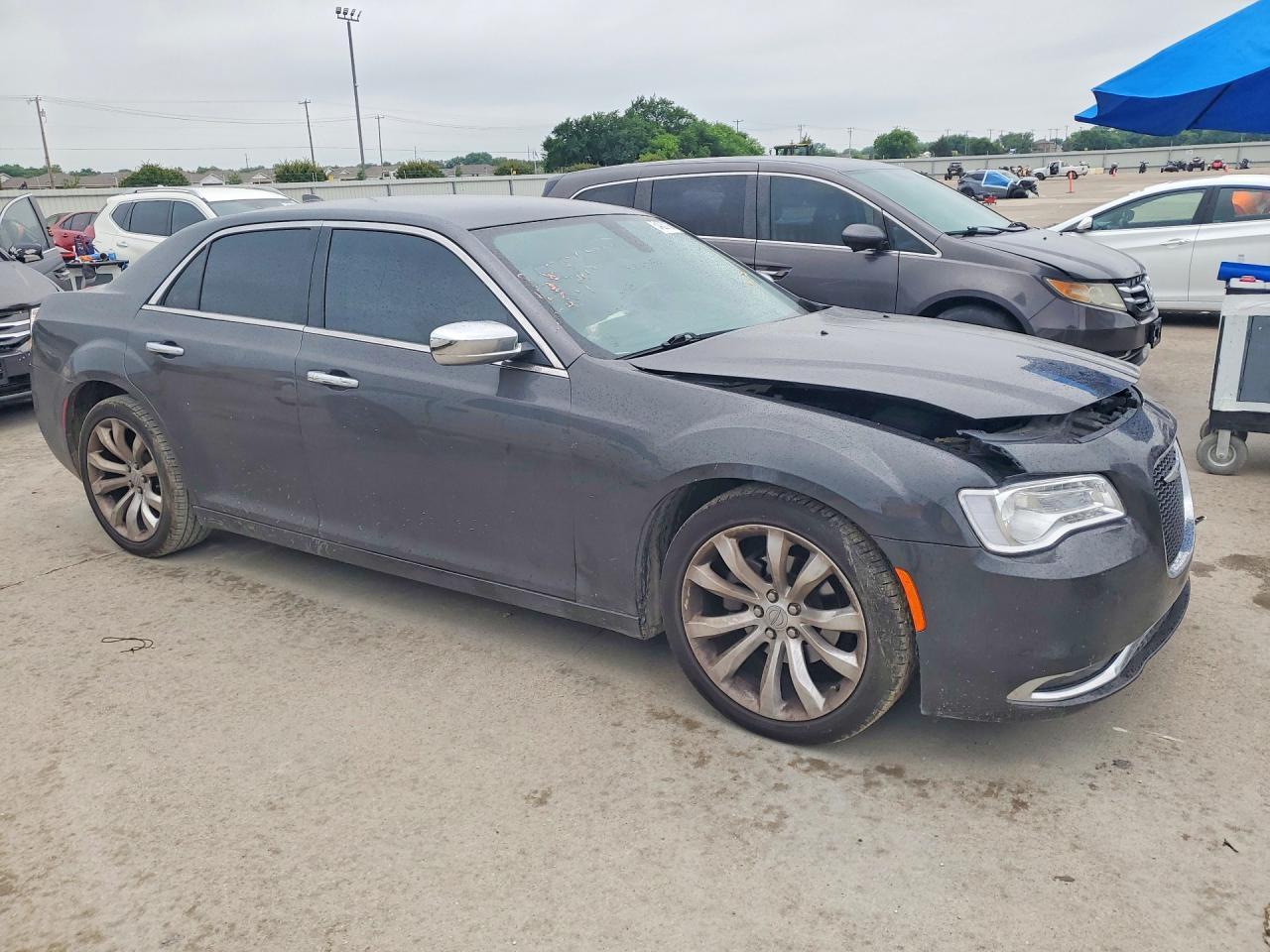 2019 Chrysler 300 Limited - Фото 4