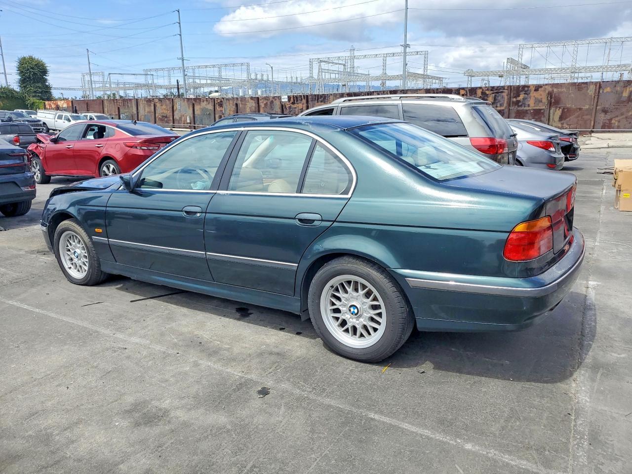 2000 BMW 528 I Automatic - Фото 2