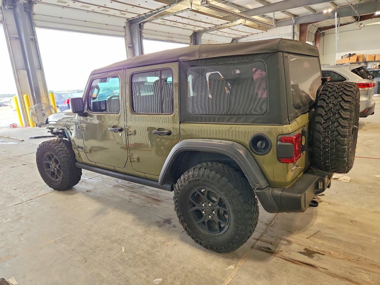 2025 Jeep Wrangler Sport - Фото 2
