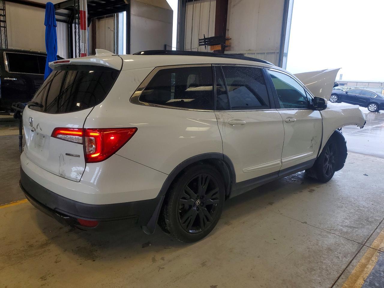 2022 Honda Pilot Se - Фото 3