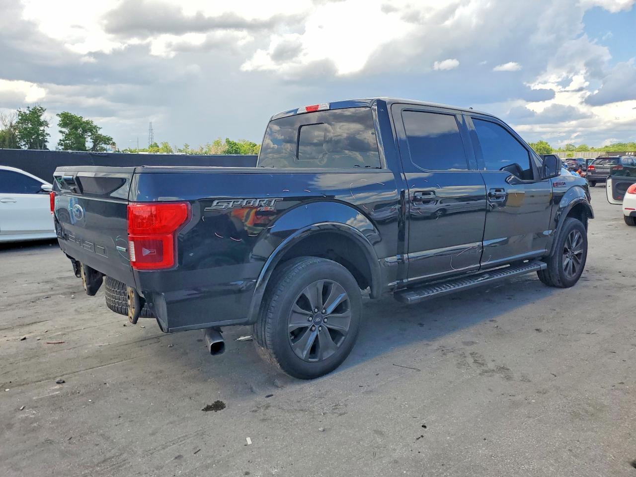 2018 Ford F150 Supercrew - Фото 3