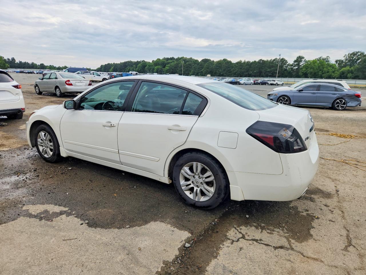 2012 Nissan Altima 2.5 - Фото 2