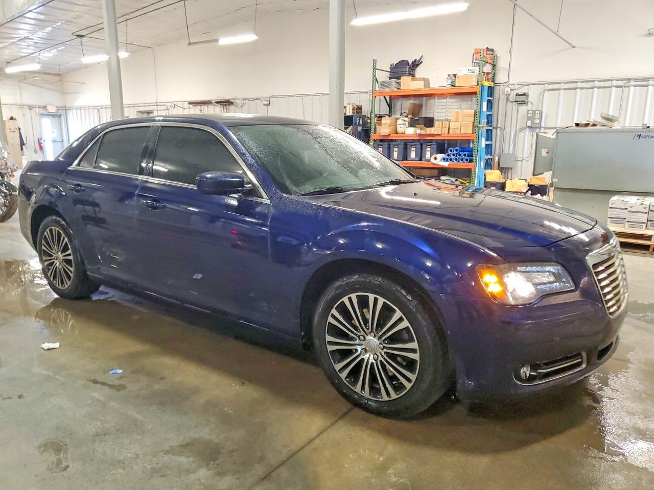 2013 Chrysler 300 S - Фото 4