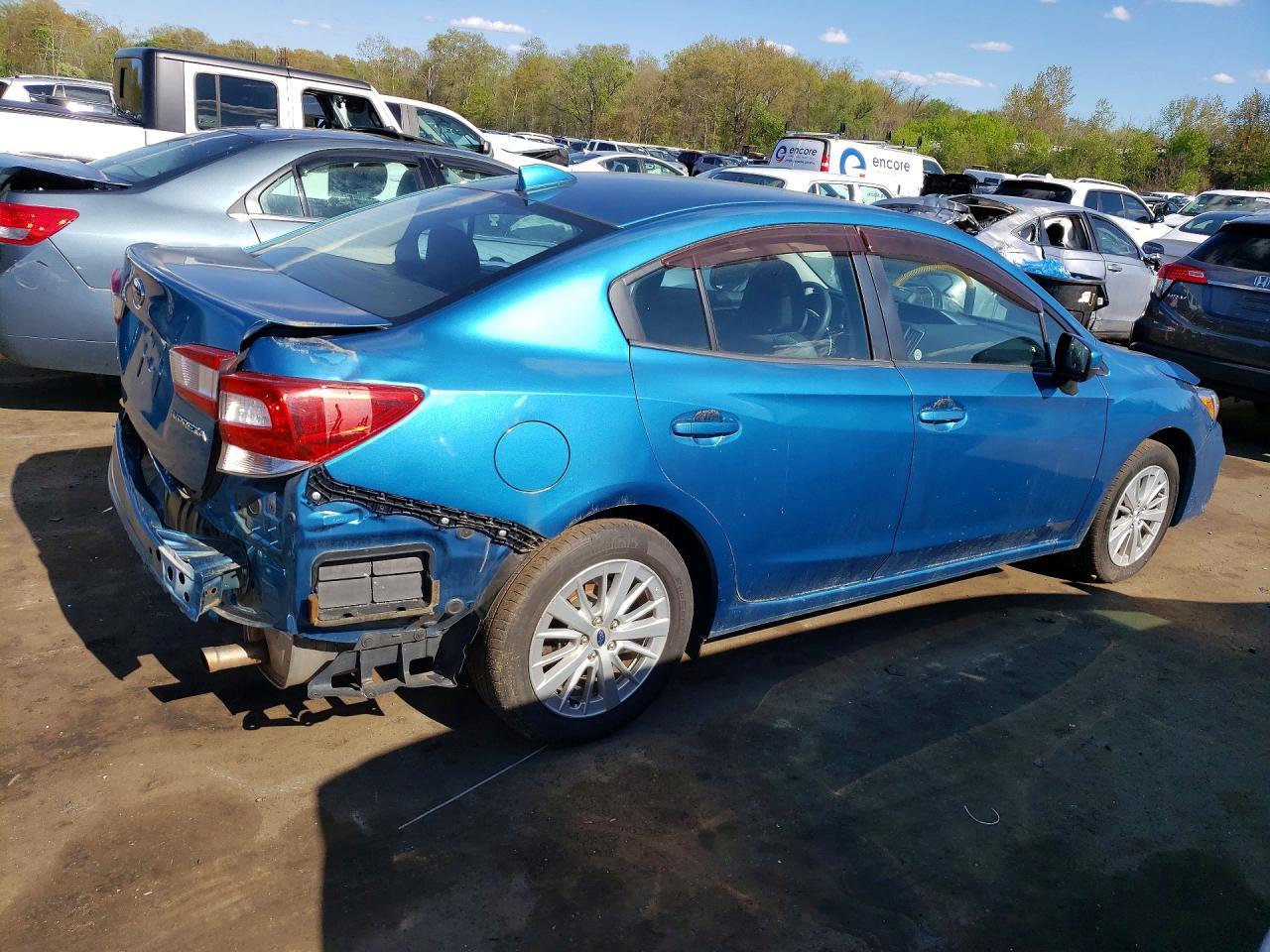 2018 Subaru Impreza Premium - Image 3