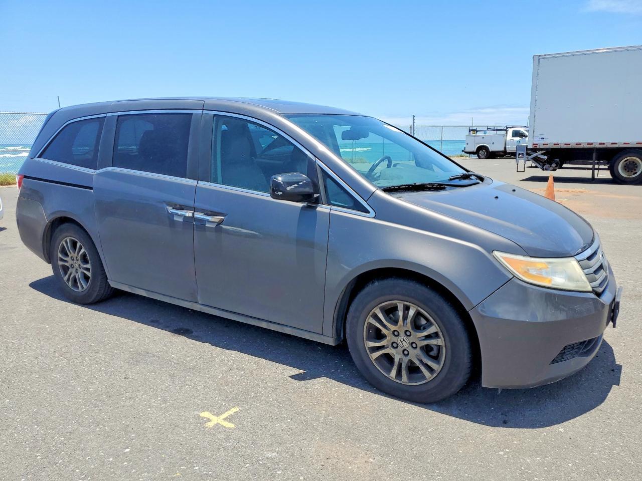 2013 Honda Odyssey Exl - Фото 4