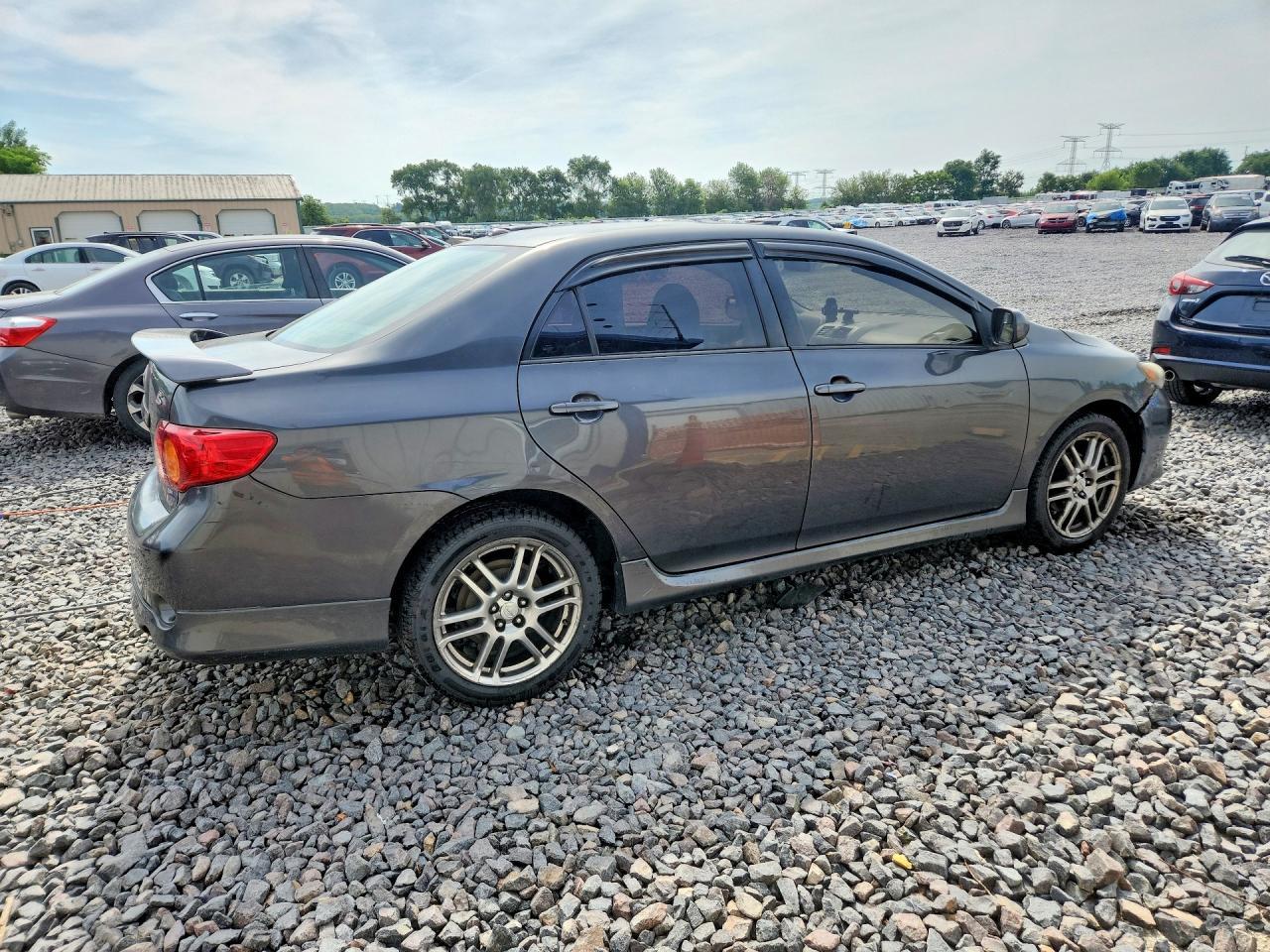 2009 Toyota Corolla S - Фото 3
