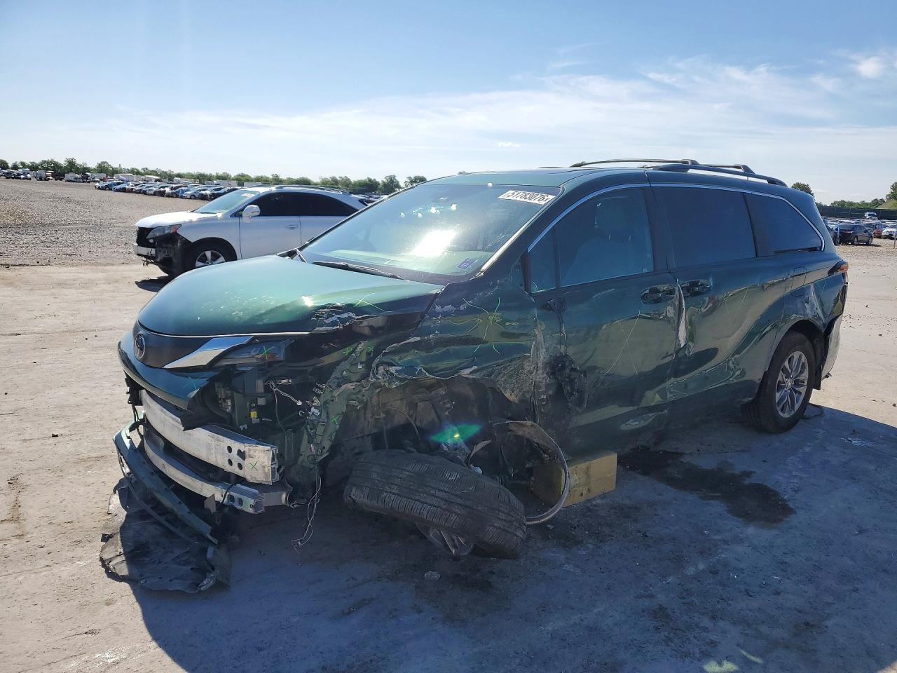 2025 Toyota Sienna Xle 7-Passenger