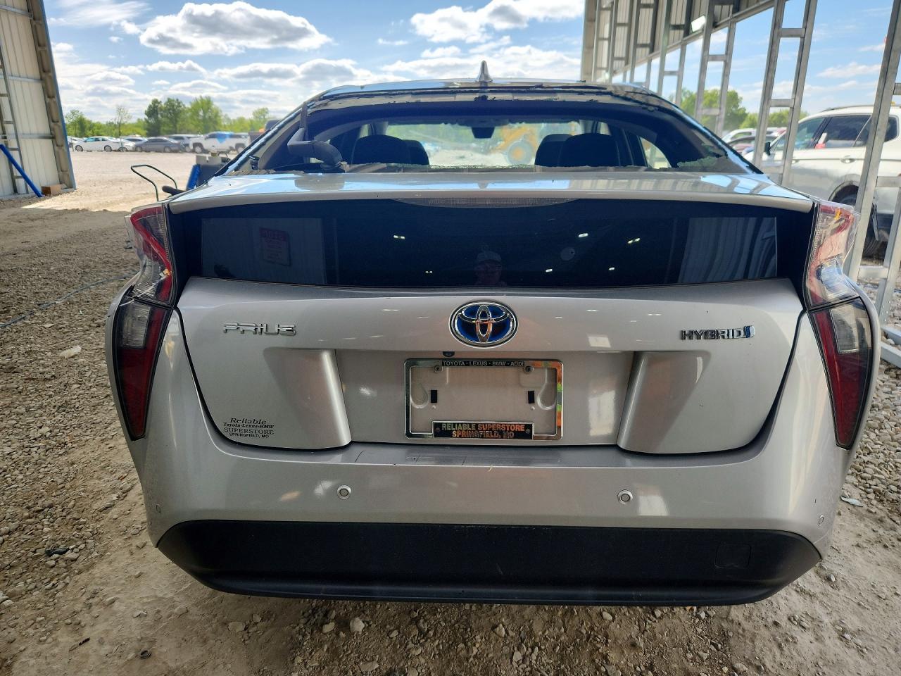 2018 Toyota Prius Two - Фото 6