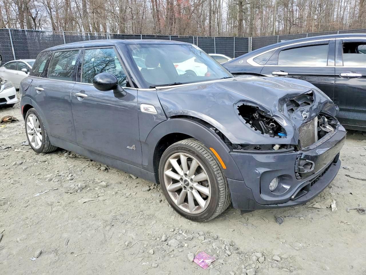 2017 Mini Cooper S Clubman All4 - Фото 4