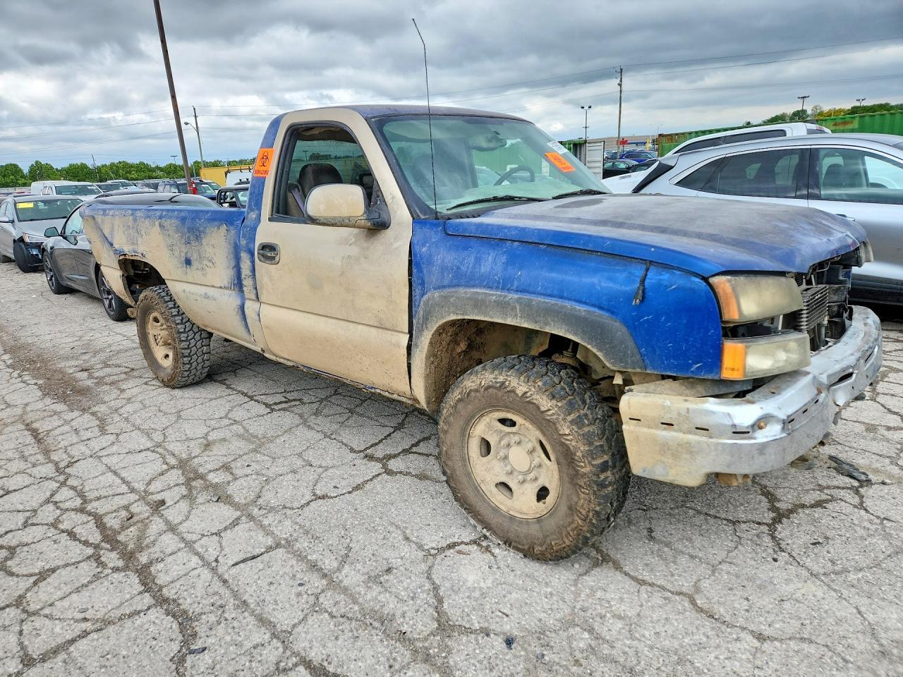 2004 Chevrolet Silverado K2500 Heavy Duty - Фото 4