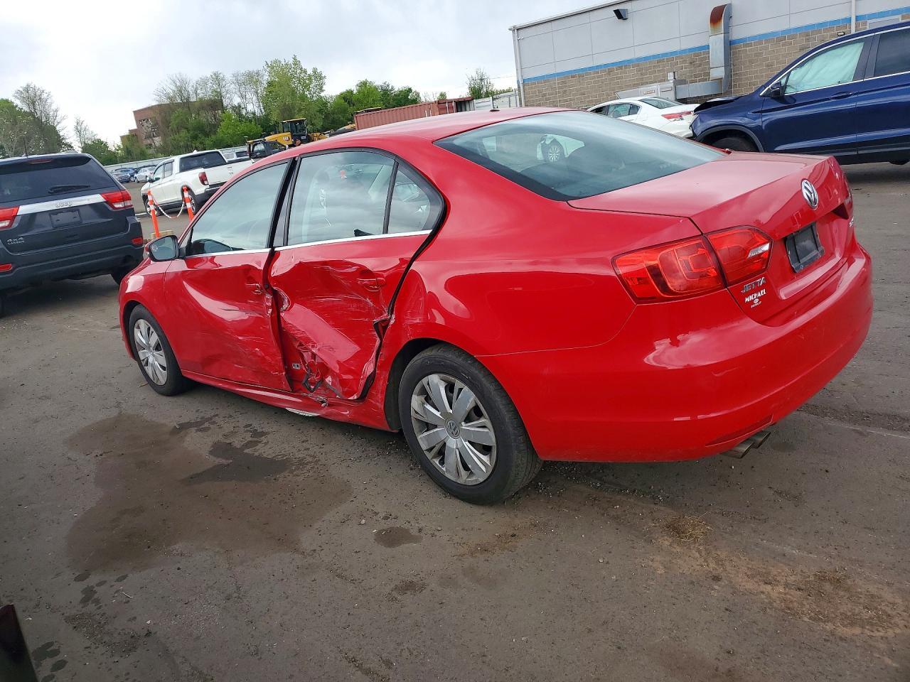 2013 Volkswagen Jetta Se - Фото 2