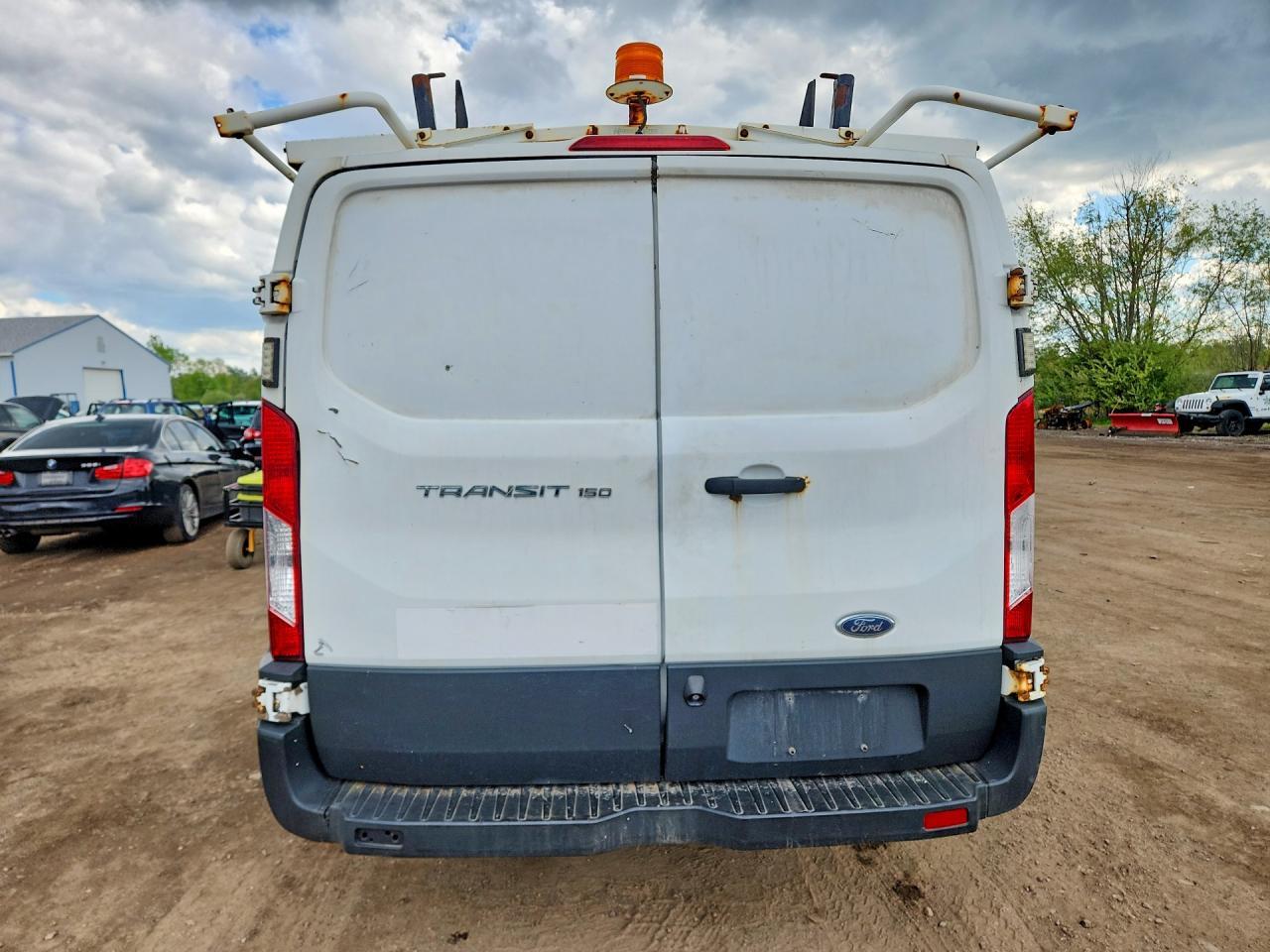 2015 Ford Transit T-150 - Image 6