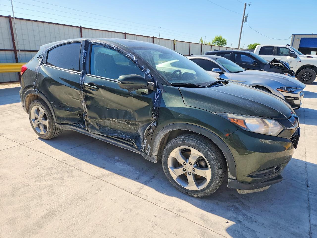 2017 Honda Hrv - Фото 4
