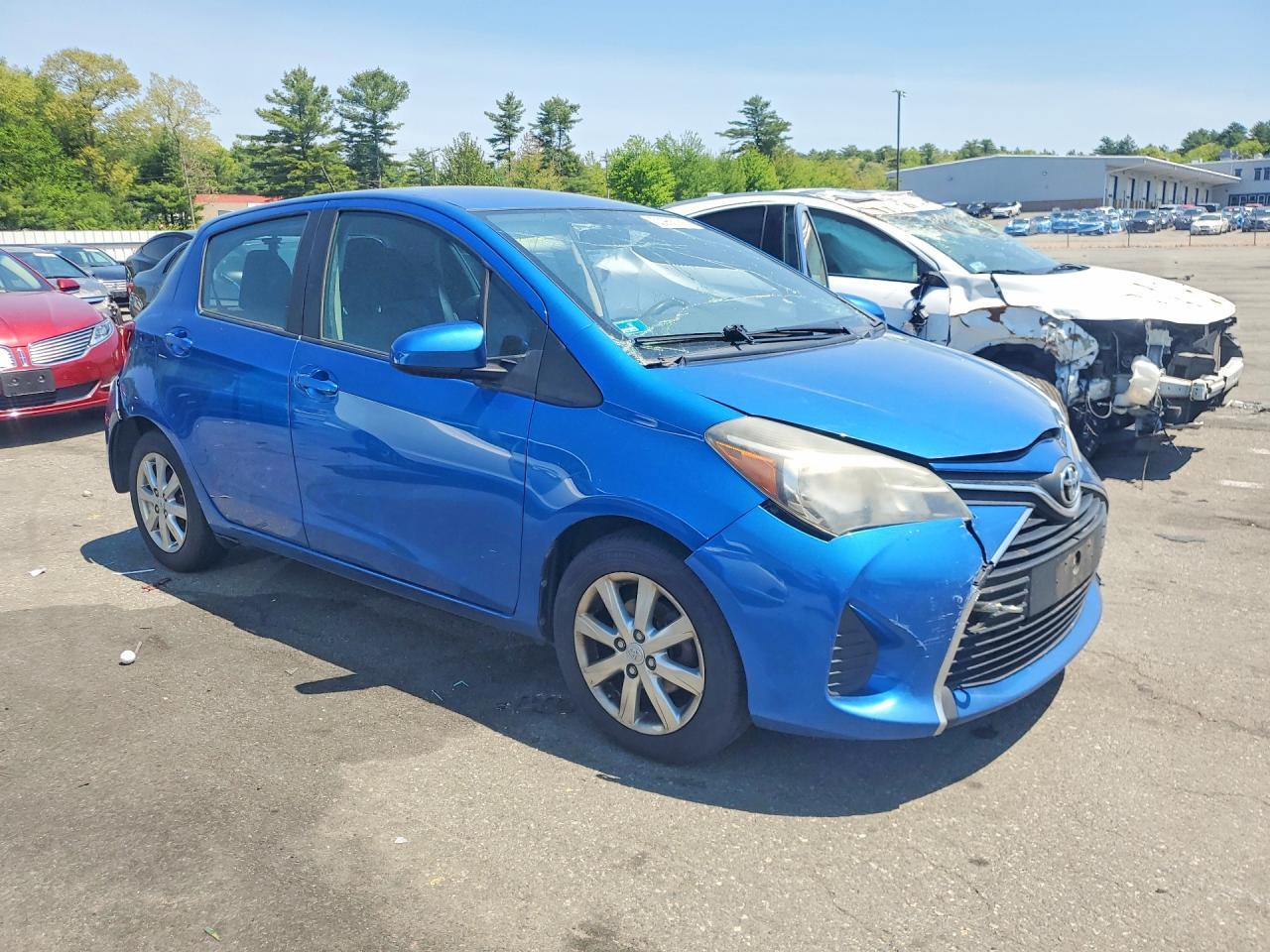 2015 Toyota Yaris 5-Door Le - Фото 4