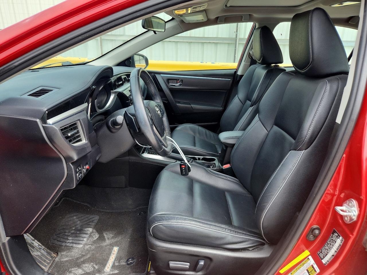 2016 Toyota Corolla S Premium - Фото 7