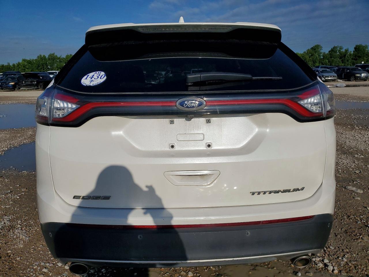 2018 Ford Edge Titanium - Image 6