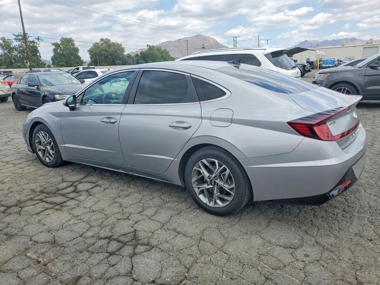 2023 Hyundai Sonata Sel - Фото 2