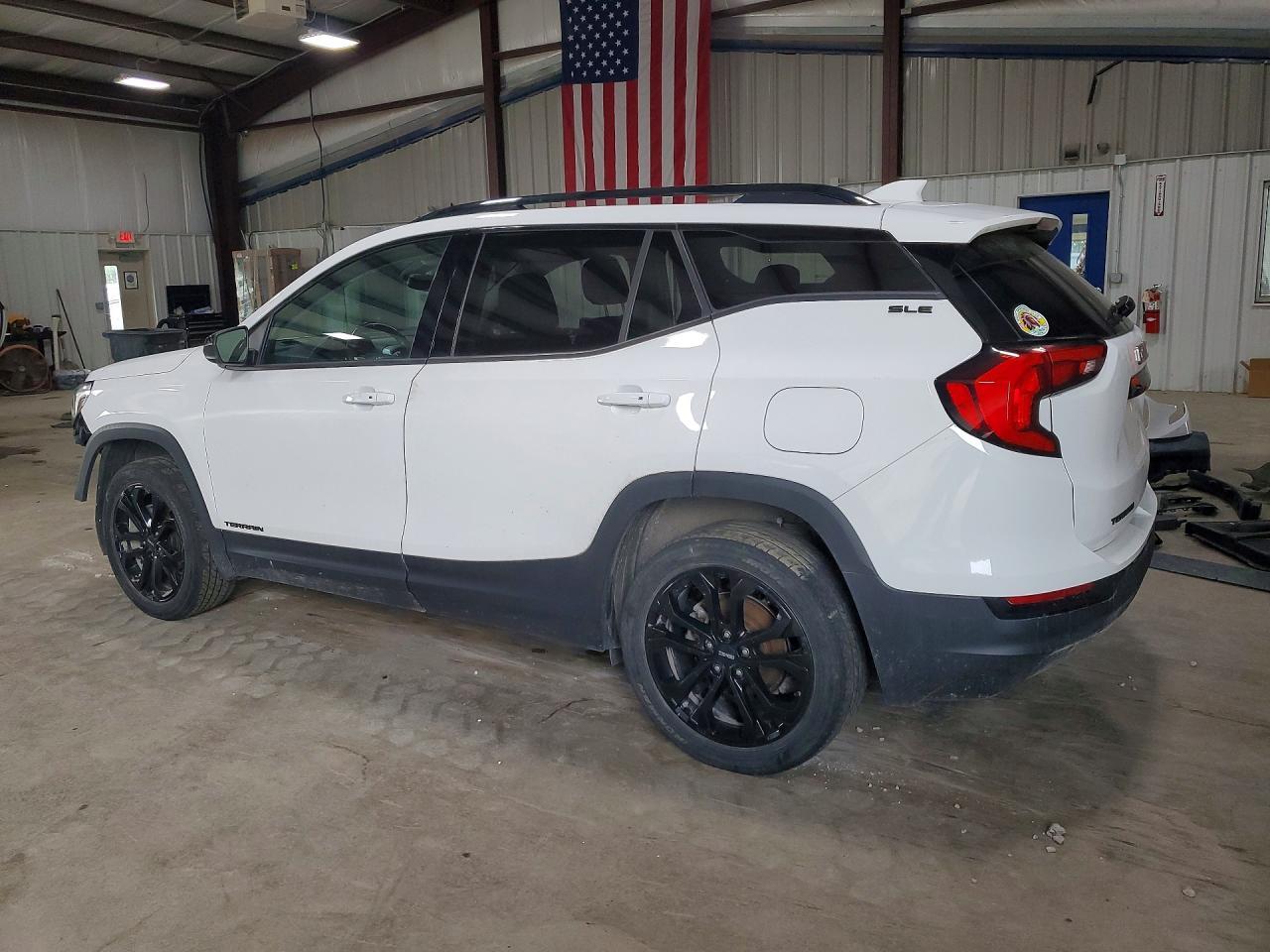 2020 GMC Terrain Sle - Фото 2