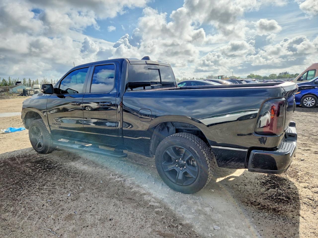 2022 Ram 1500 Big Horn - Фото 2
