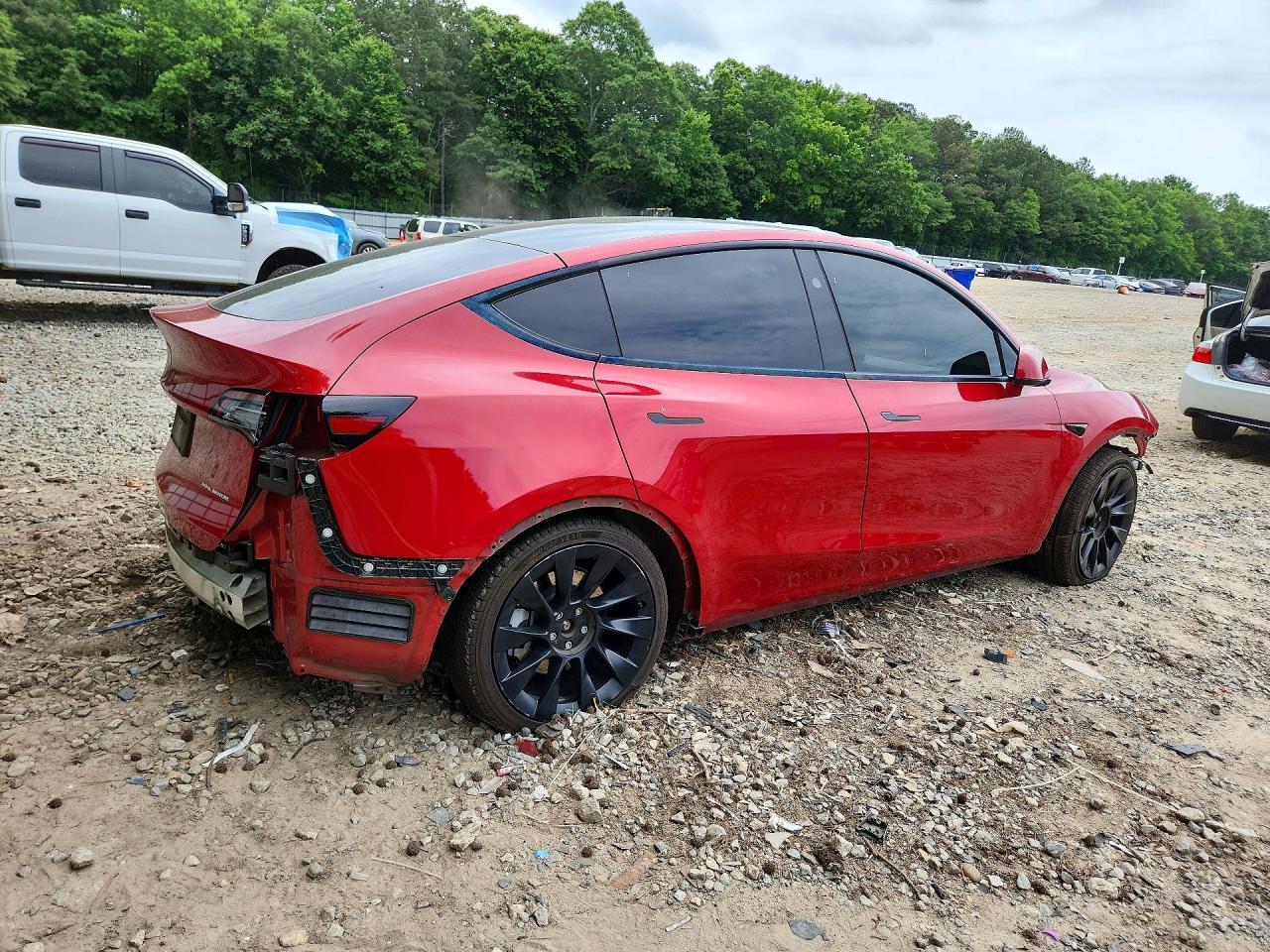 2023 Tesla Model Y - Image 3