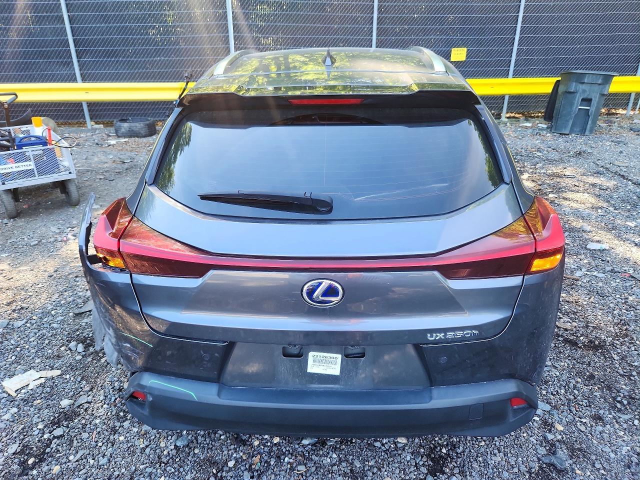 2022 Lexus Ux 250H Base - Image 6