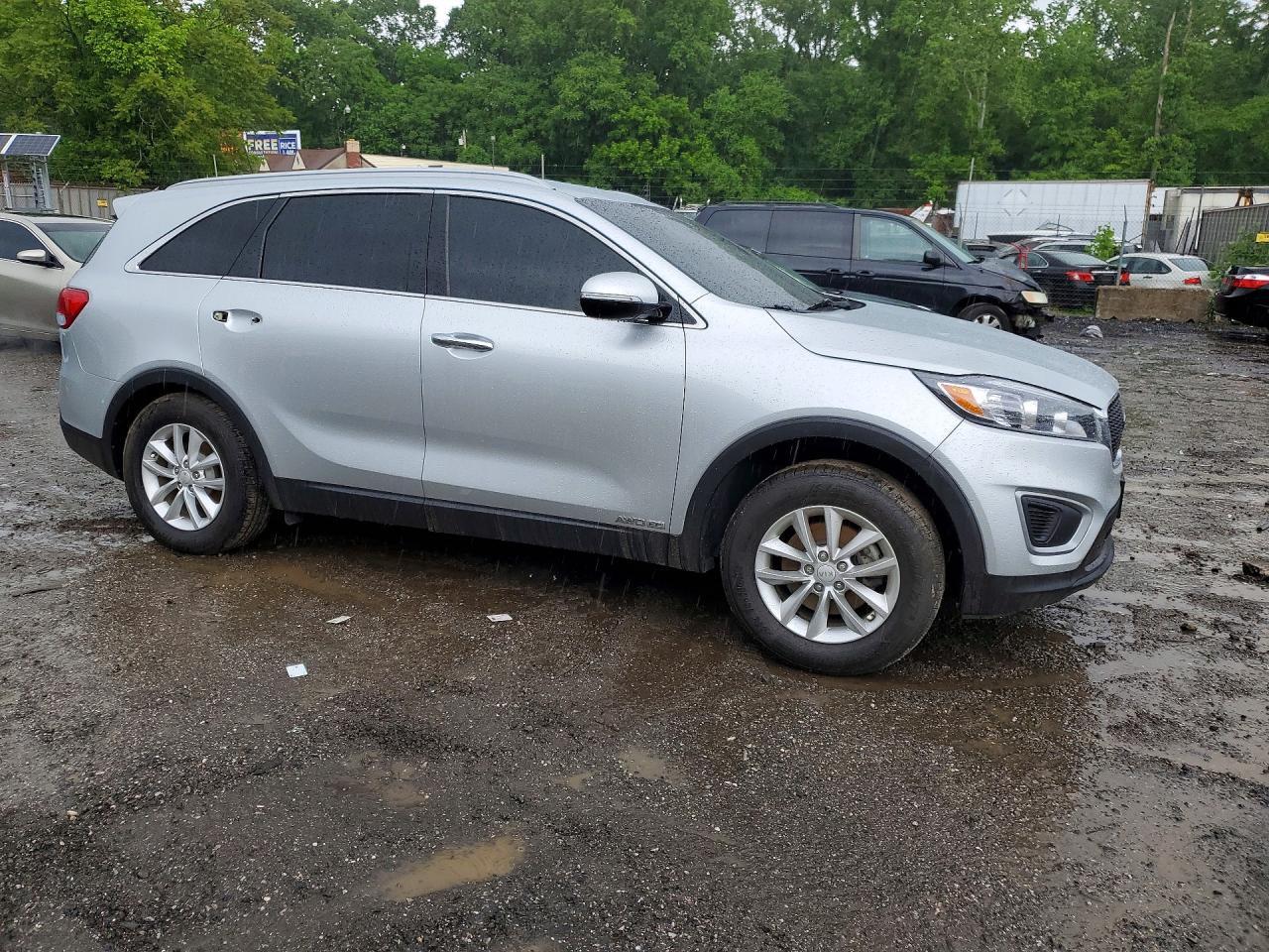 2017 Kia Sorento Lx V6 - Image 4