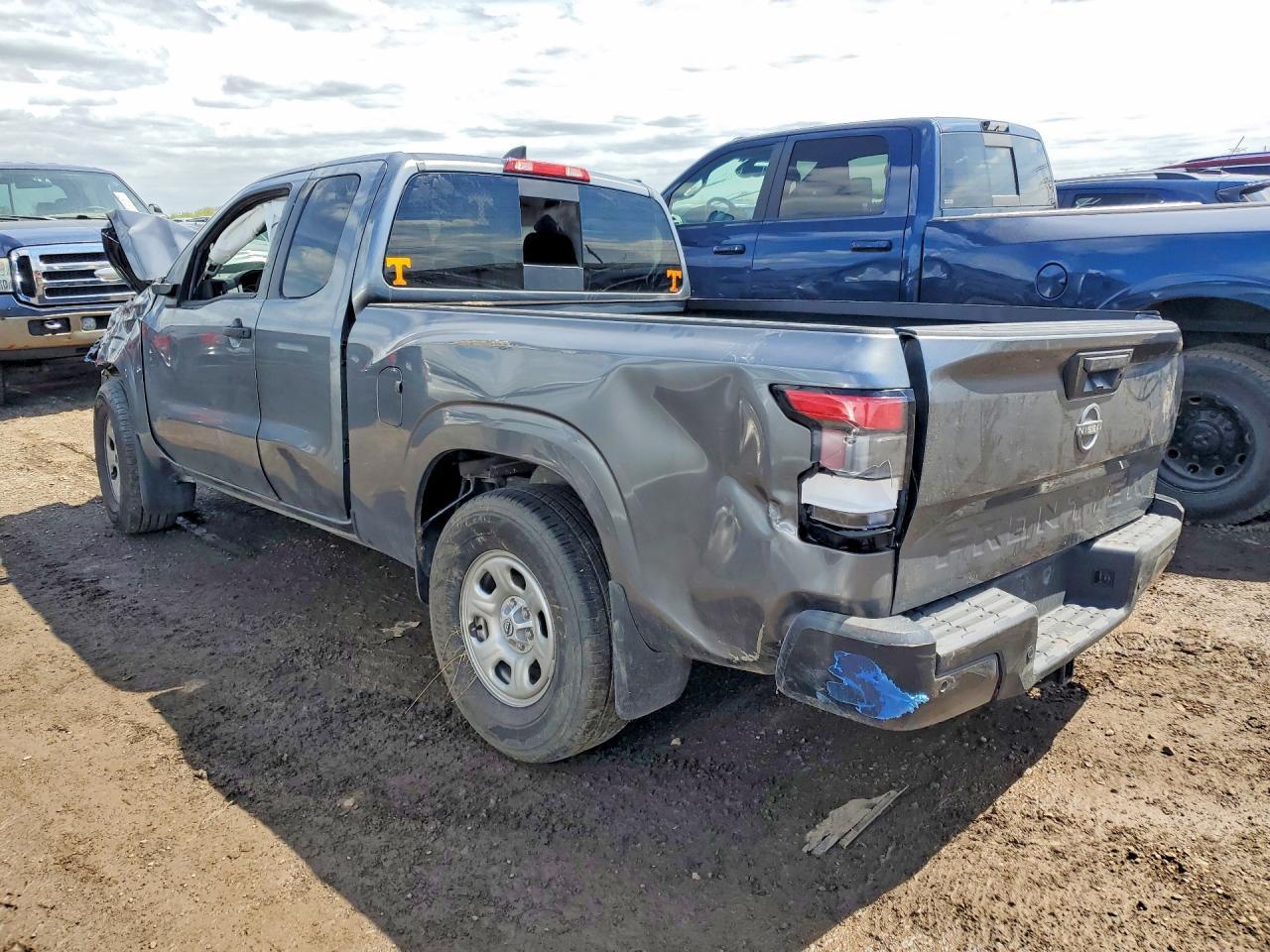 2026 Nissan Frontier S - Image 2
