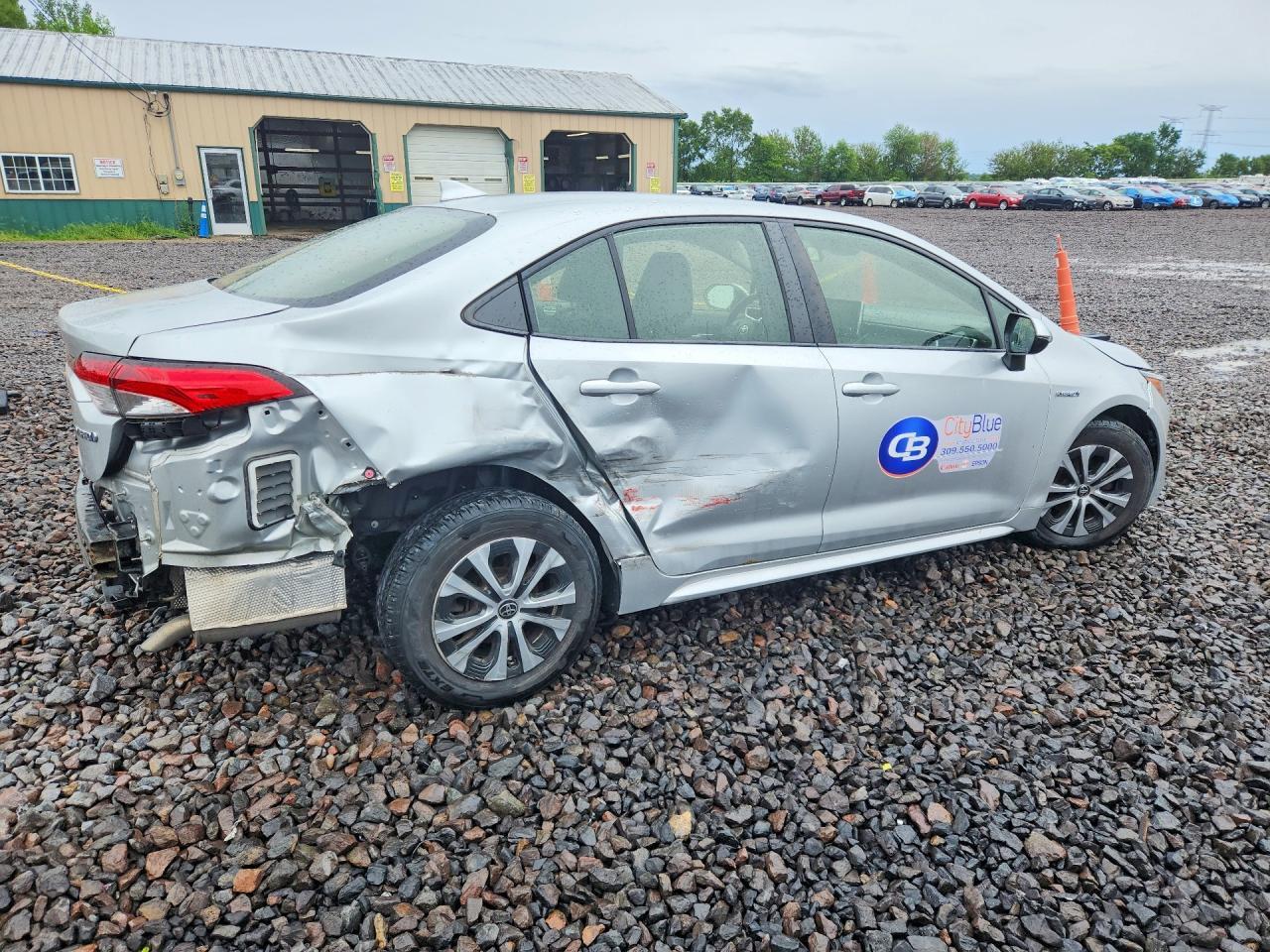 2021 Toyota Corolla Le - Image 3