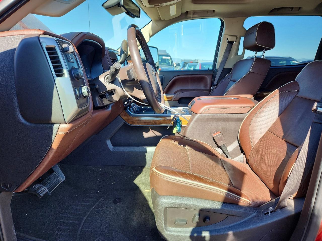 2015 Chevrolet Silverado K2500 High Country - Фото 7