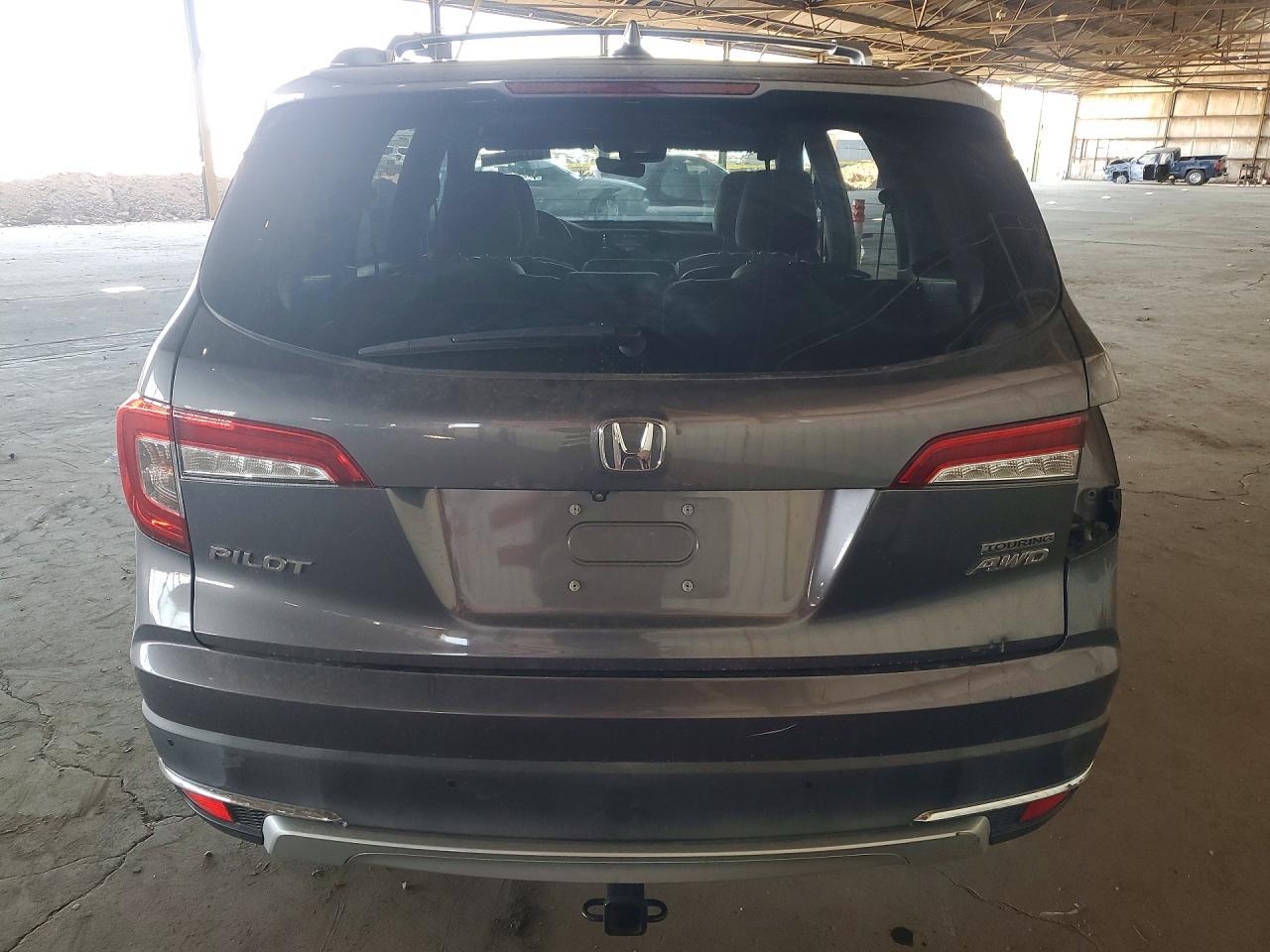 2021 Honda Pilot Touring - Image 6