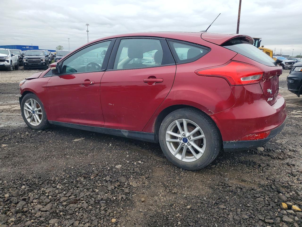 2015 Ford Focus Se - Фото 2