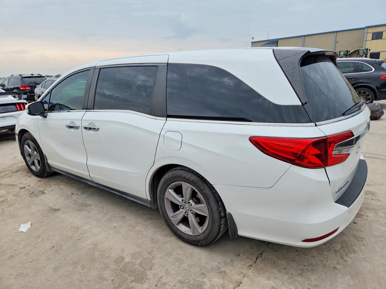 2020 Honda Odyssey Exl - Image 2