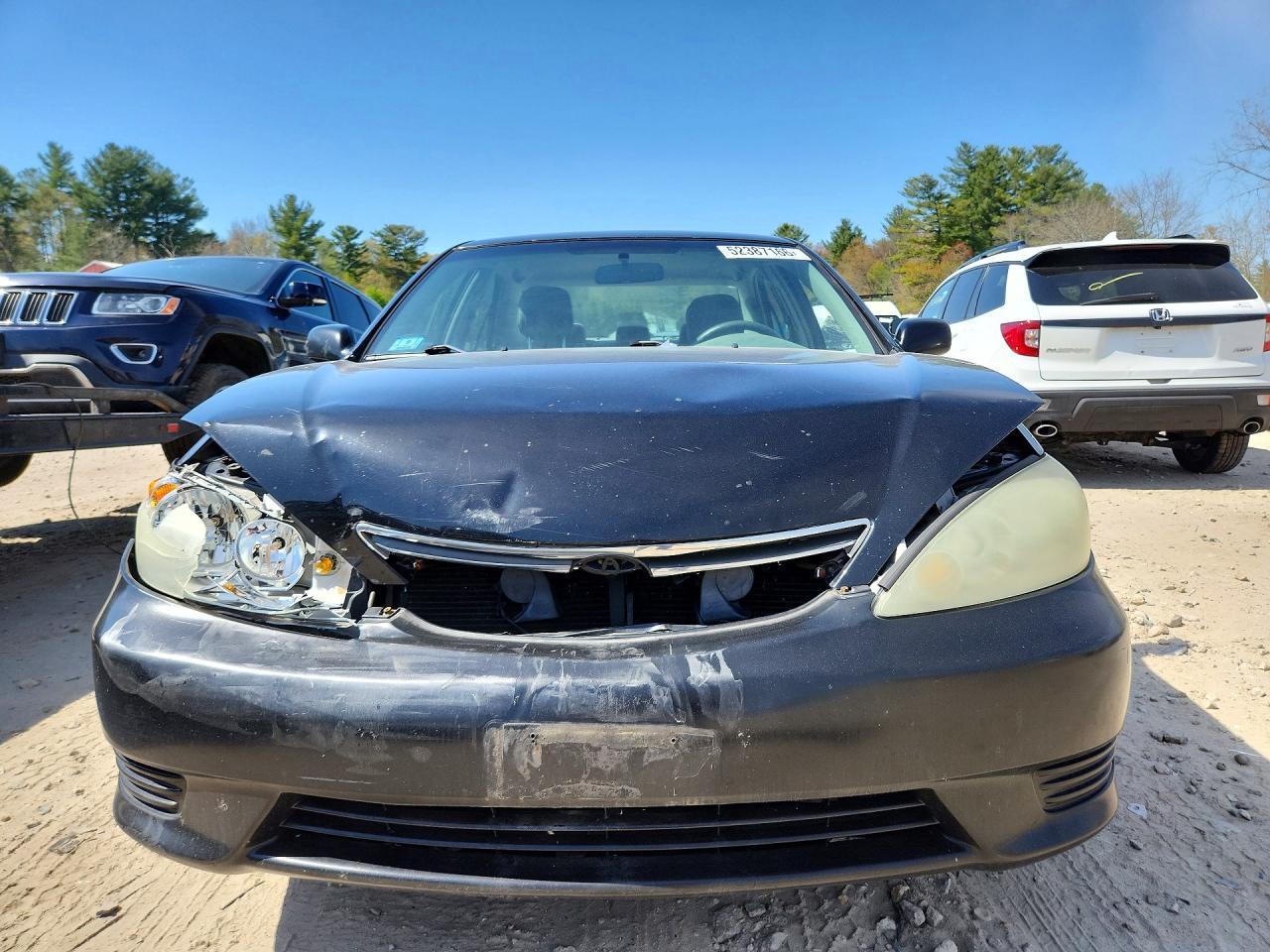 2006 Toyota Camry Le - Image 5
