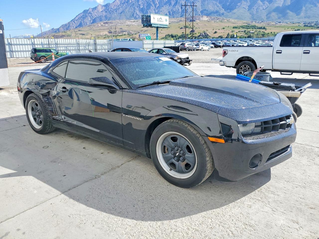 2013 Chevrolet Camaro Ls - Image 4