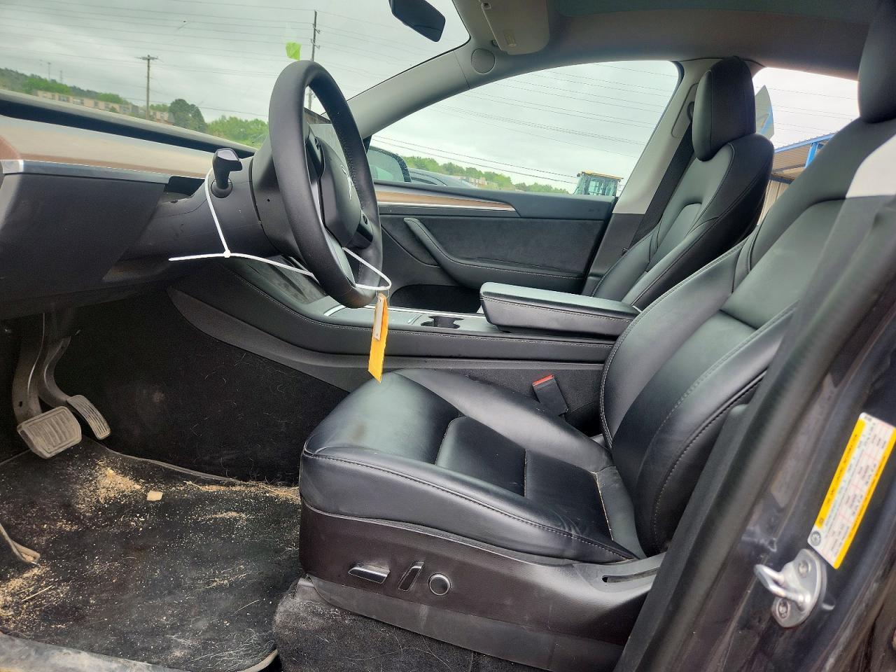 2023 Tesla Model Y - Фото 7