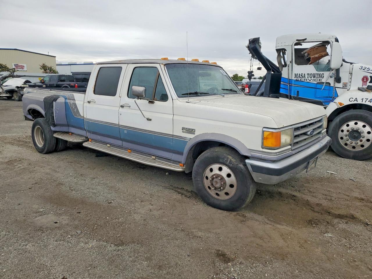 1991 Ford F350 - Фото 4