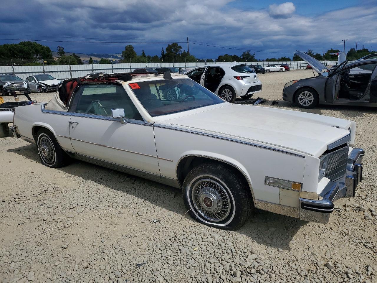 1984 Cadillac Eldorado Biarritz - Фото 4