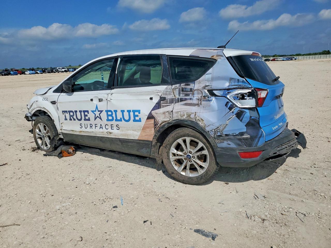 2019 Ford Escape S - Image 2