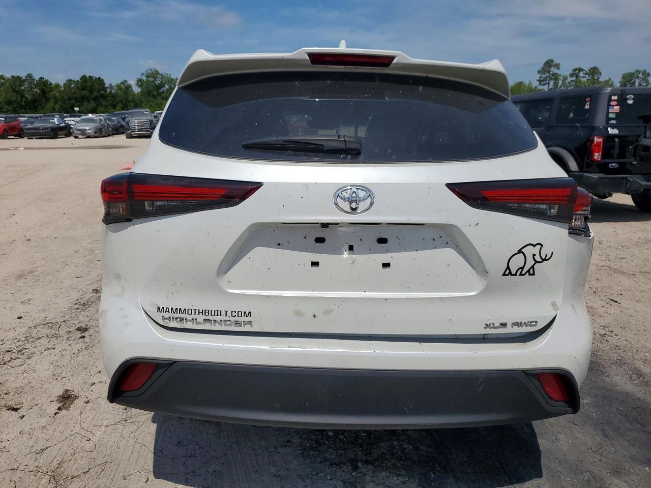 2024 Toyota Highlander Le - Фото 6