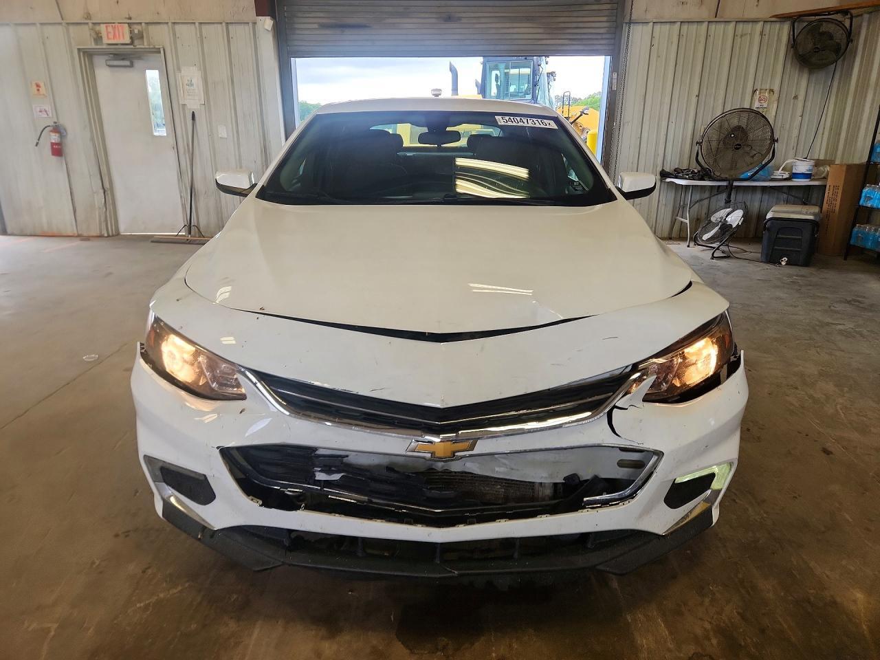 2017 Chevrolet Malibu Lt - Image 5