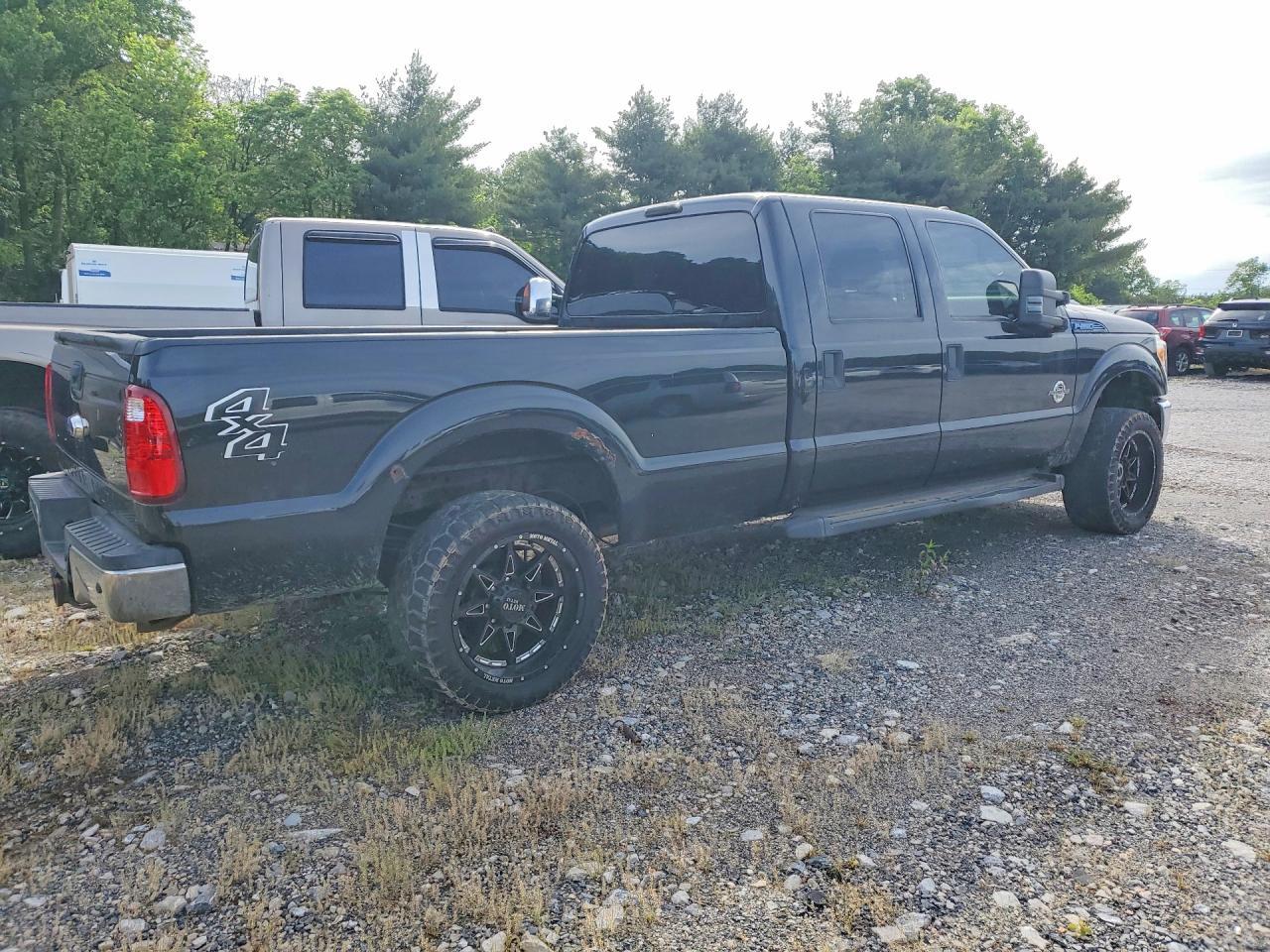 2015 Ford F250 Super Duty - Фото 3