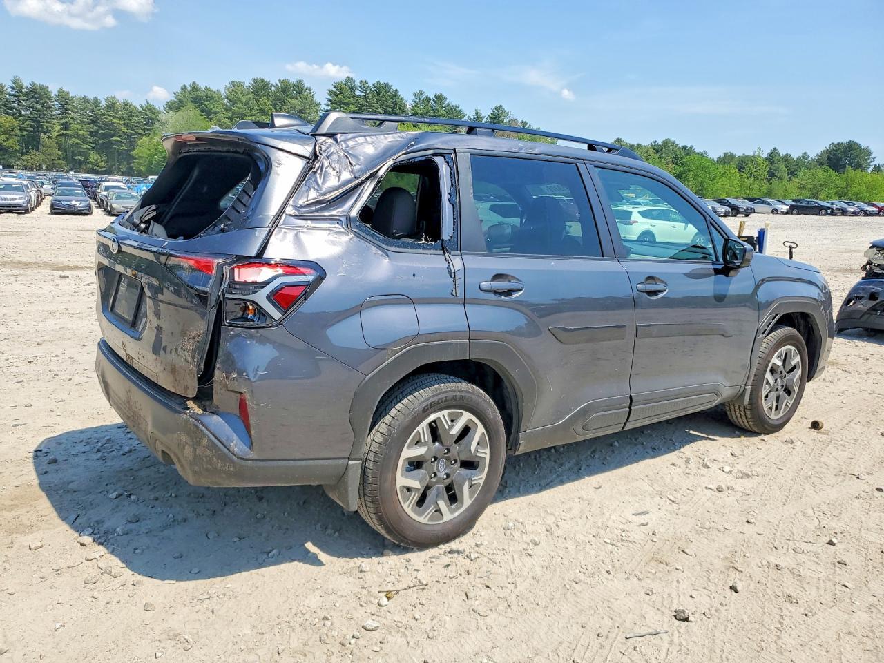 2026 Subaru Forester Premium - Image 3