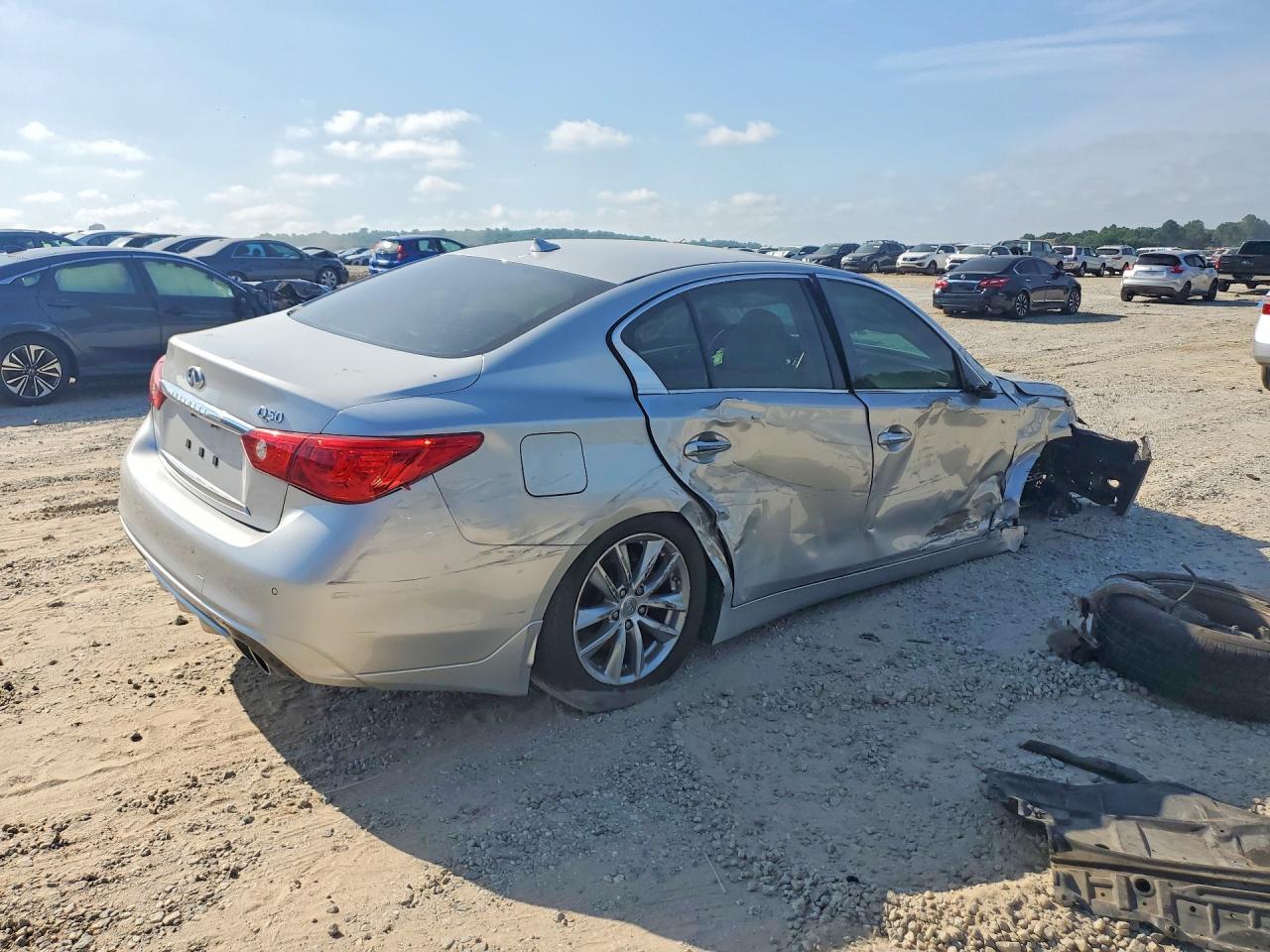 2015 Infiniti Q50 Premium - Фото 3