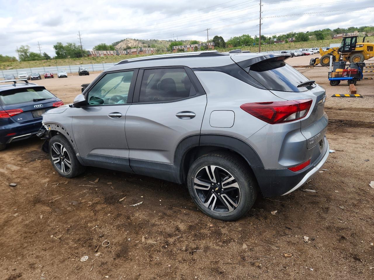 2023 Chevrolet Trailblazer Lt - Image 2