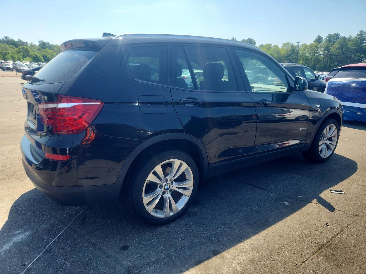 2016 BMW X3 Sdrive28I - Image 3