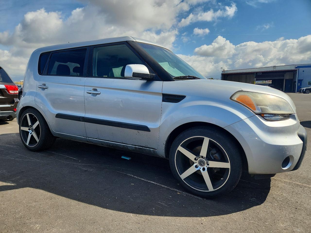 2011 Kia Soul + - Фото 4
