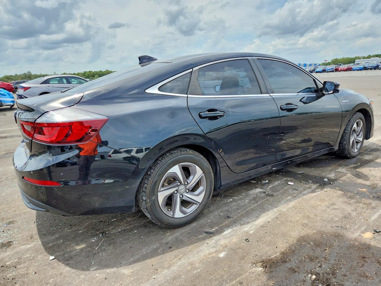 2019 Honda Insight Ex - Фото 3