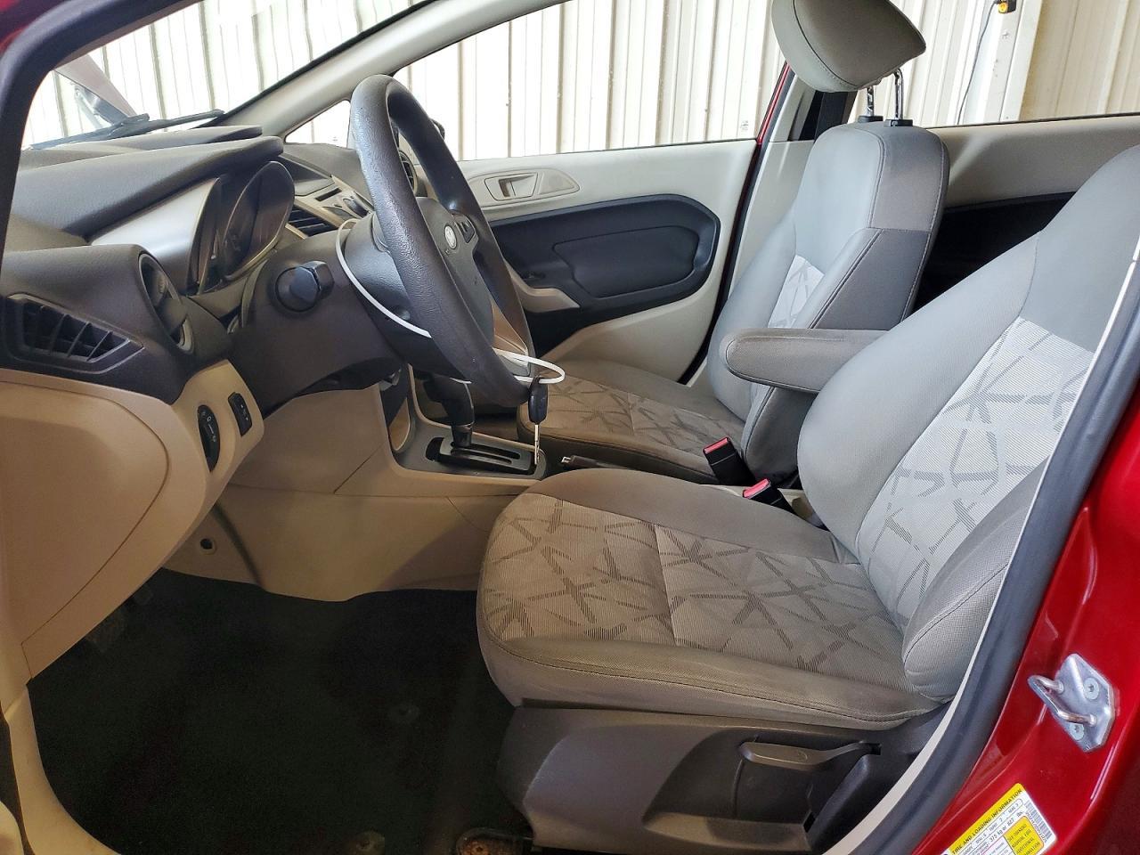 2013 Ford Fiesta Se - Image 7